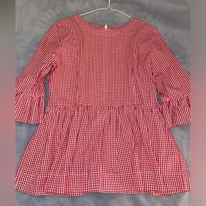 Woman's top size small